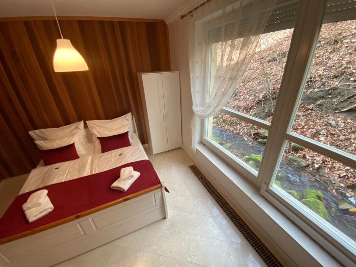 Gold Residence Mariánské Lázně Екстериор снимка